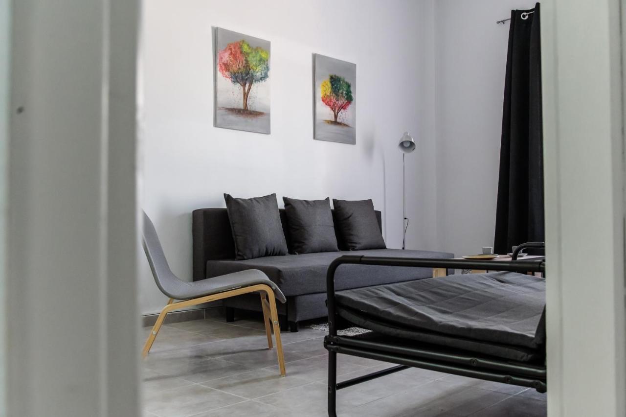 Minimalistic Apartment Petros Heraklion (Crete) Exterior photo